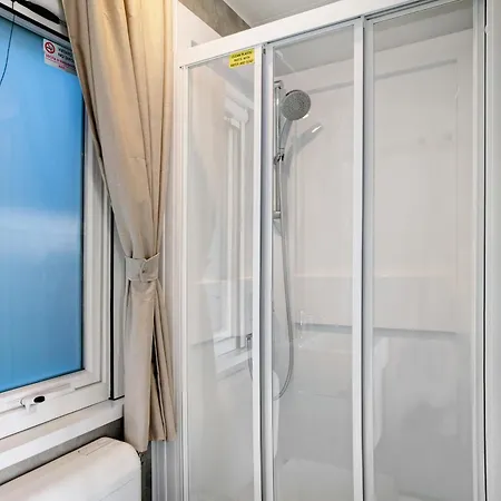 New Generation La Pineta 7 Альбенга