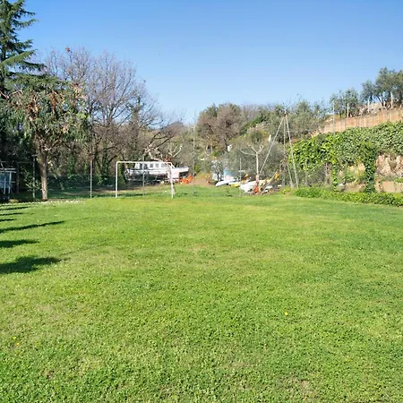 New Generation La Pineta 7 * Альбенга